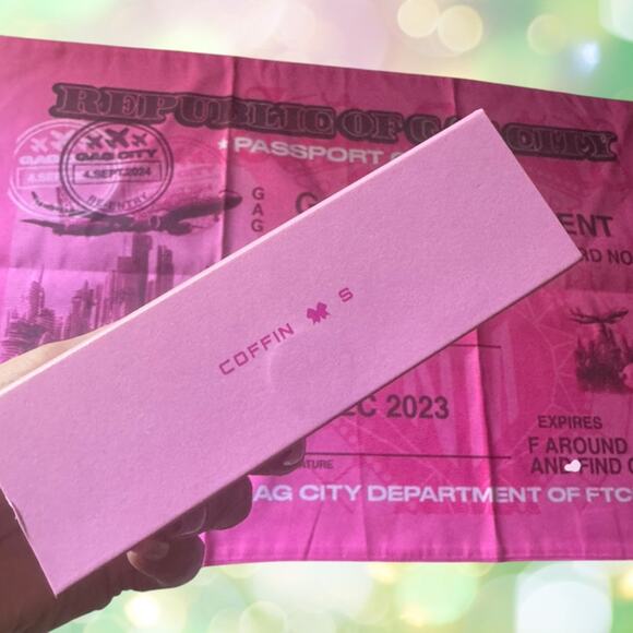 NEW Nicki Minaj Pink Friday Nails + VIP Gag City Pillowcase - Picture 4 of 7